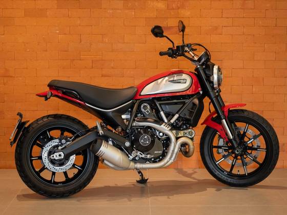DUCATI SCRAMBLER ICON 